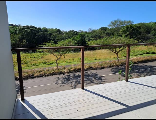 4 BEDROOM HOUSE FOR SALE IN PALM LAKES ESTATE